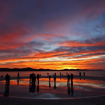 Blue Anchor דירה