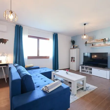 Blue Anchor * زادار